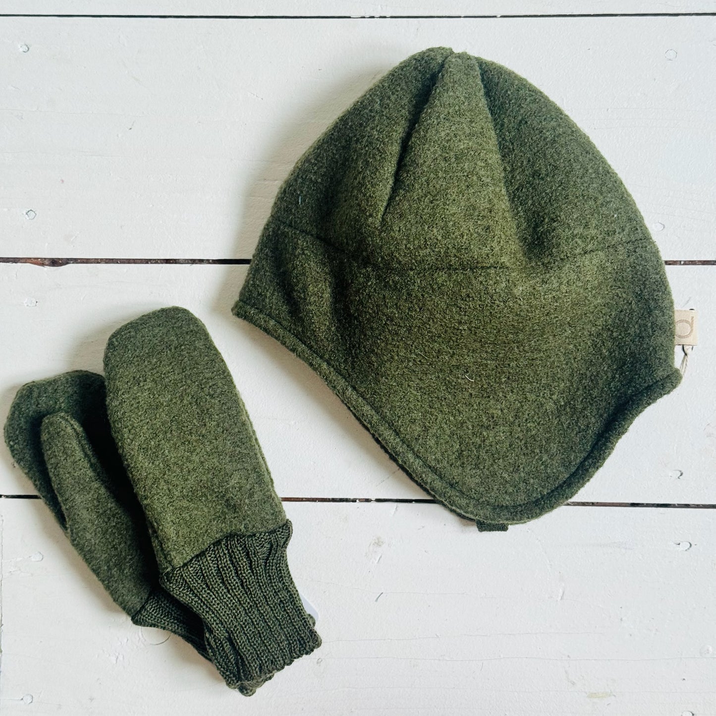 Organic Merino Boiled Wool Gloves | Olive