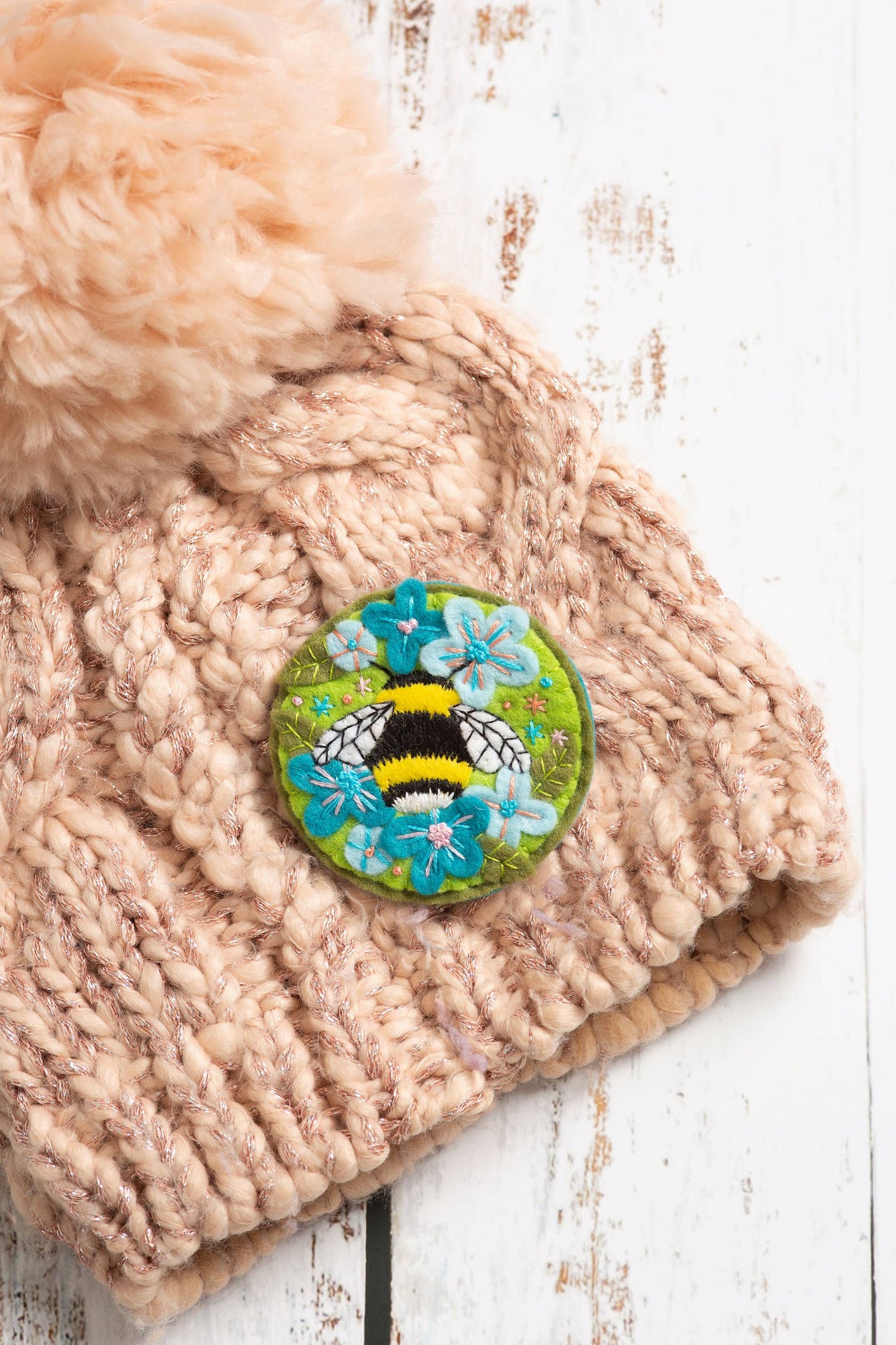 Complete Craft Kit | Bumblebee Felt Brooch
