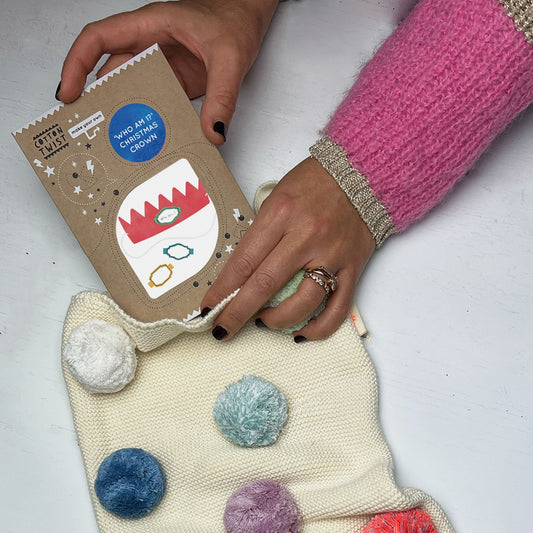 Make Your Own 'who Am I?' Christmas Cracker Crown